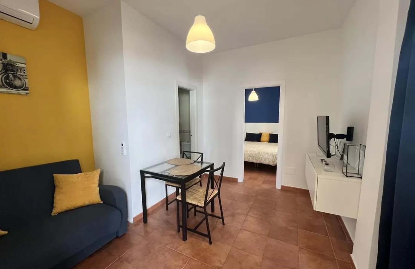 Apartamento a pie de calle a 40 m de la playa de La Carihuela